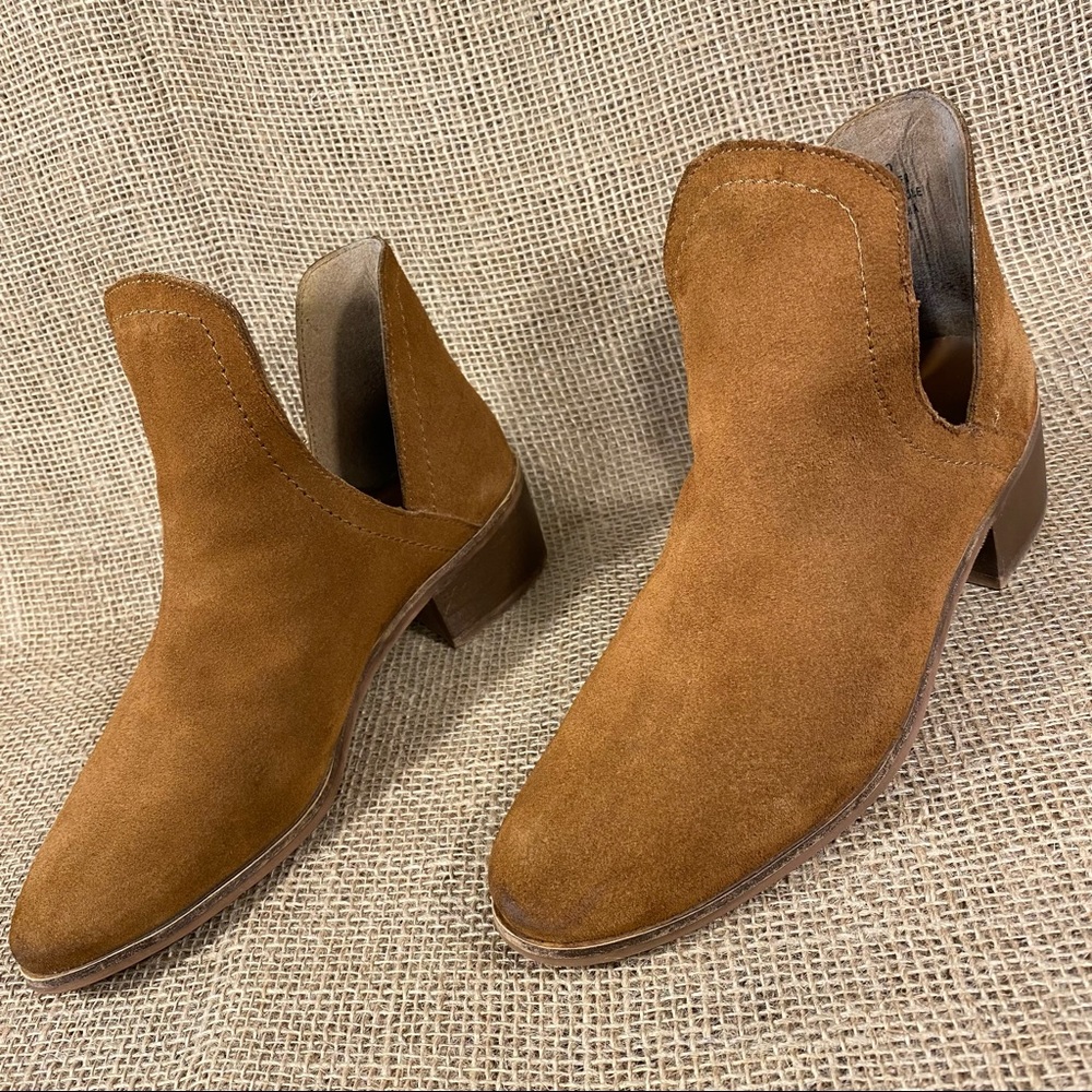 Coconuts Ankle Boots Taupe Women's Size 6M